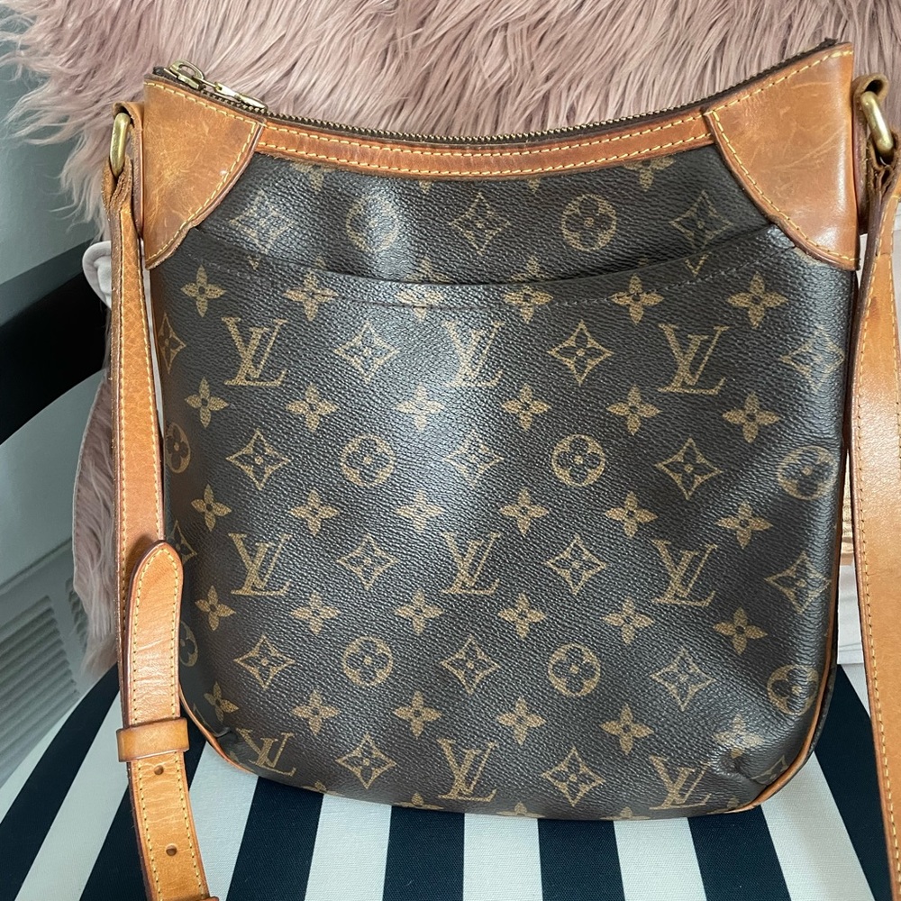 Vintage LV ODOM bag - great condition